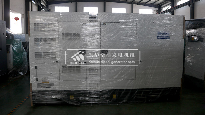 牡丹江一臺200KW靜音柴油發(fā)電機組今日成功出廠