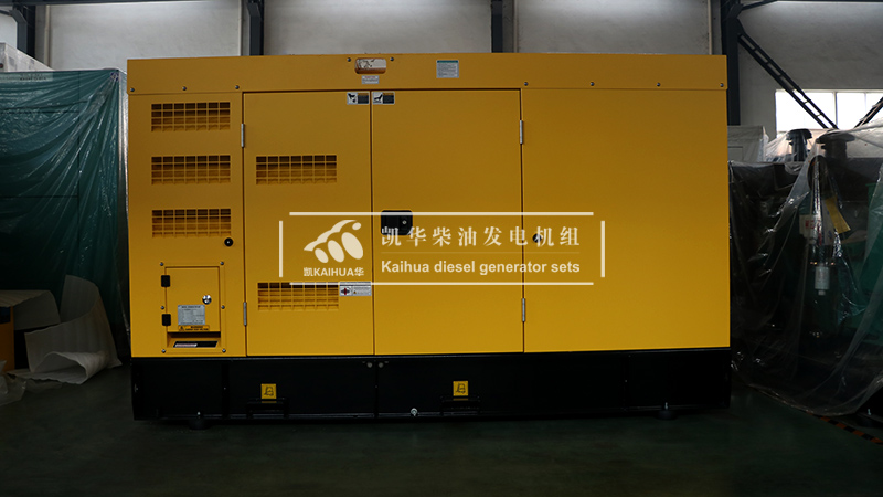 六臺80kw靜音柴油發(fā)電機(jī)組成功出廠