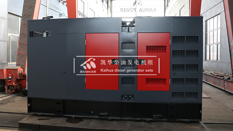 一臺(tái)200kw靜音柴油發(fā)電機(jī)組成功出廠