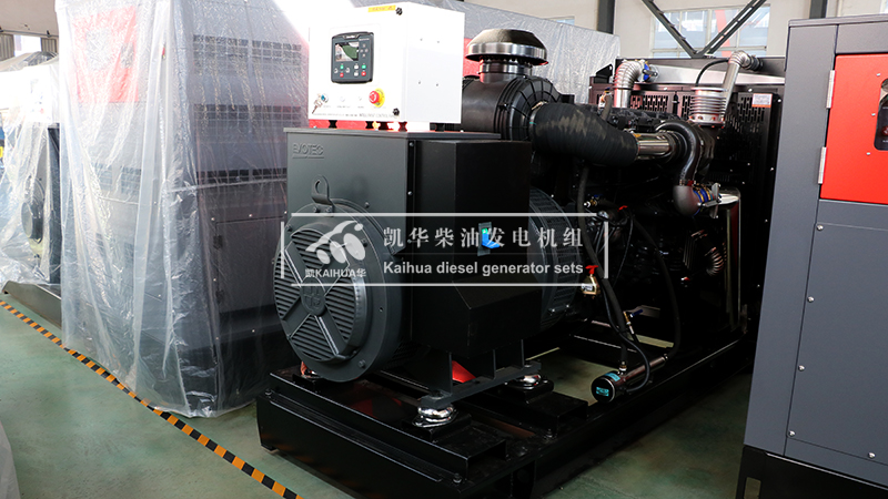 一臺(tái)400kw上柴柴油發(fā)電機(jī)組成功出廠